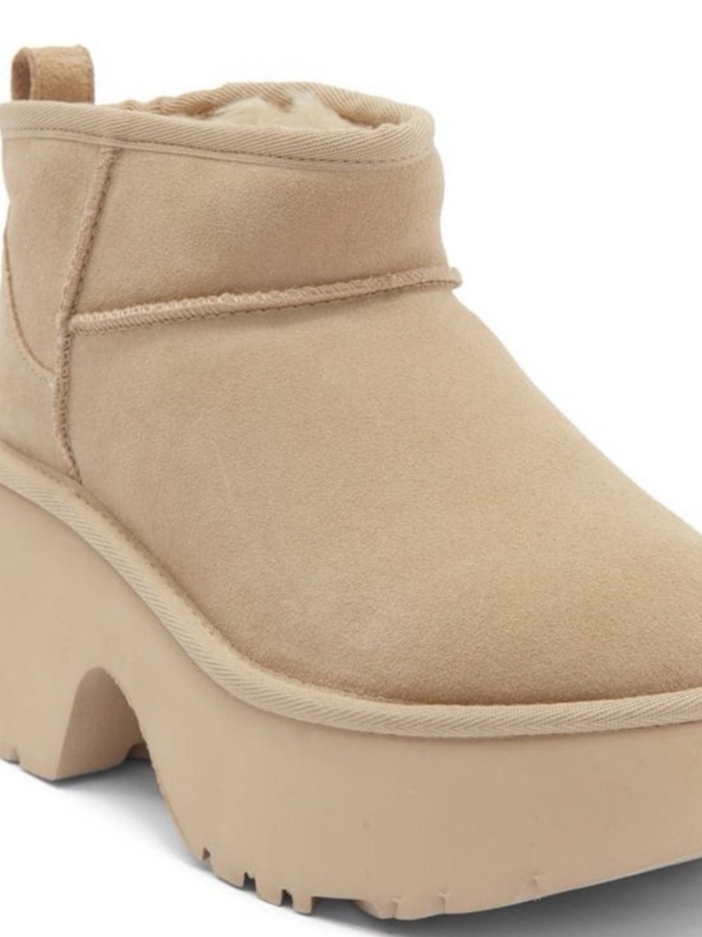 UGG Classic Ultra Mini New Heights Boots Size 9